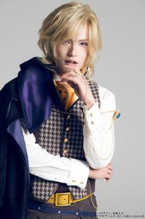 友常さん.jpg