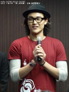 横山さんDVDイベント.jpg